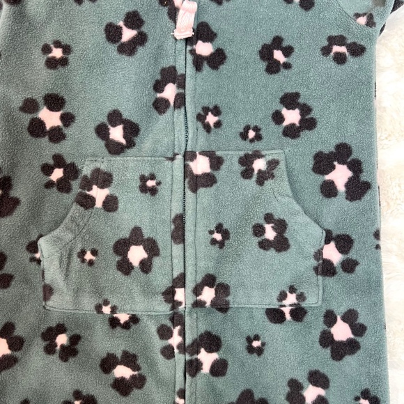 6month Carter’s Soft Fleece Body Suit - Picture 5 of 6